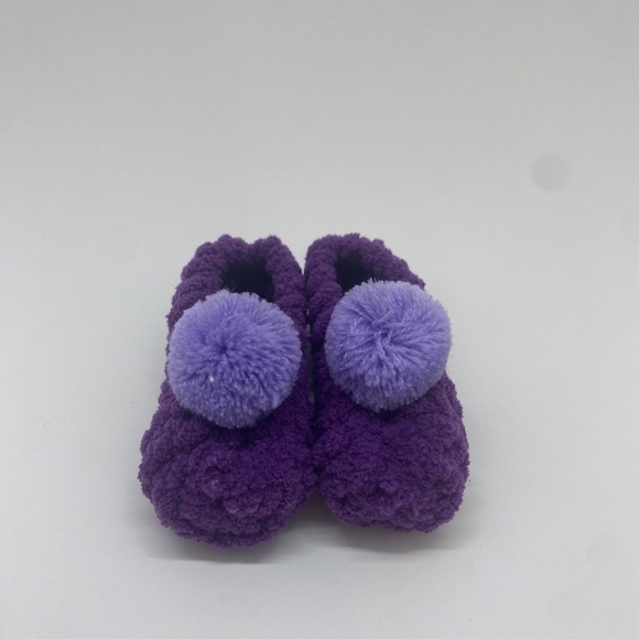 New Baby Girl Purple Slippers - Picture 3 of 4